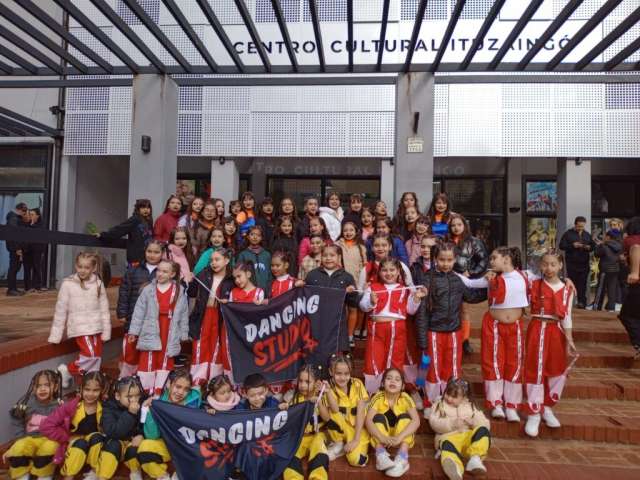 Las bailarinas de Chaco recibieron un tremendo elogio en la Selectiva del Certamen "Argentina Baila"